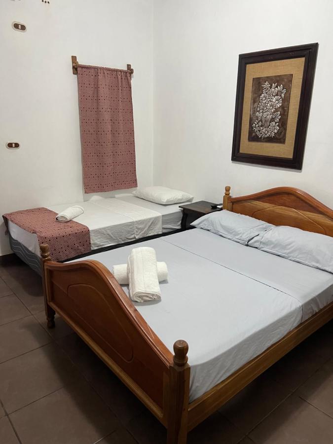 Hostal Y Restaurante La Toscana Metapán المظهر الخارجي الصورة